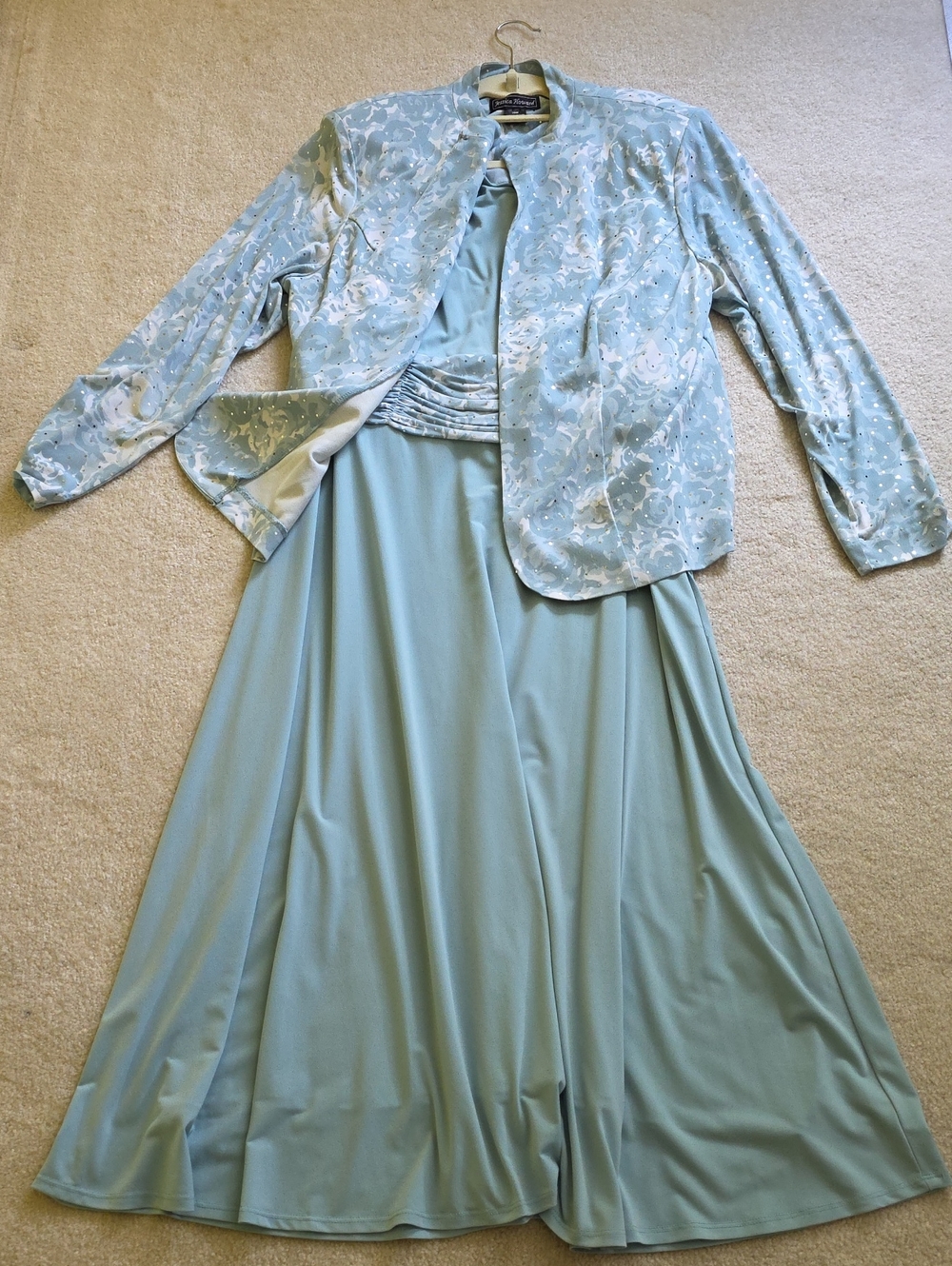 Jessica Howard Light Blue Maxi Skirt with Coordinating Jacket